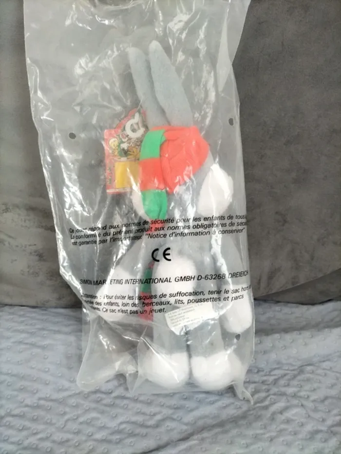 Peluche Bugs Bunny vintage 1993 - photo numéro 5