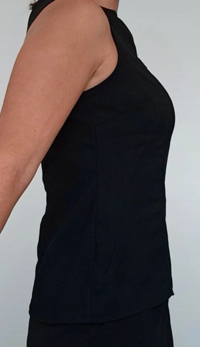 Haut blouse sans manches chic - photo numéro 7