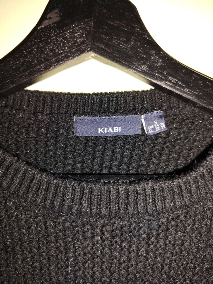 Pull noir - photo numéro 3
