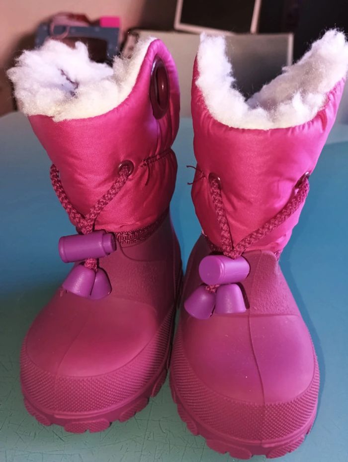 Bottes de neige skip decathlon taille 18/19 en excellent état - photo numéro 2
