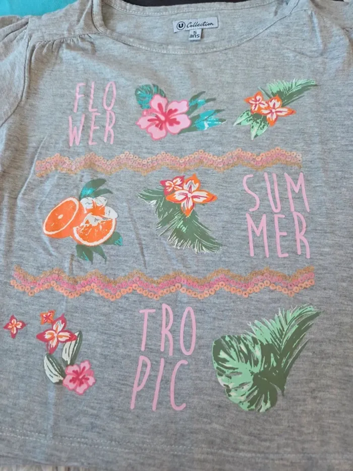 Lot de 4 tee shirts MC fille T 5ans - photo numéro 5