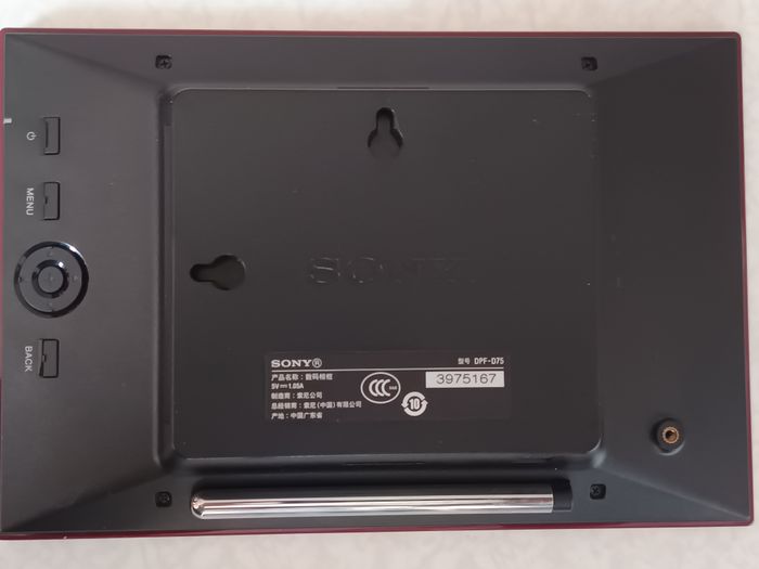 Cadre Neuf Rouge photo numérique Sony DPF-D75 taille 6,8" télécommande incluse - photo numéro 5