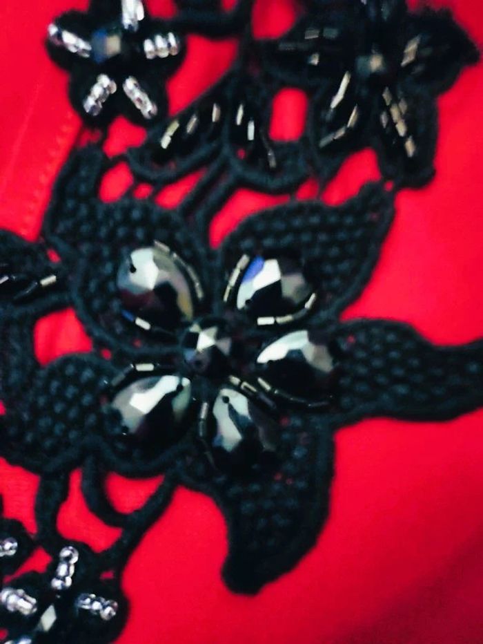 Tunique bordeaux noir avec décorations broderies 50/52 - photo numéro 4