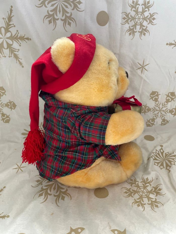 Peluche vintage Winnie l ourson Eurodisney - photo numéro 7