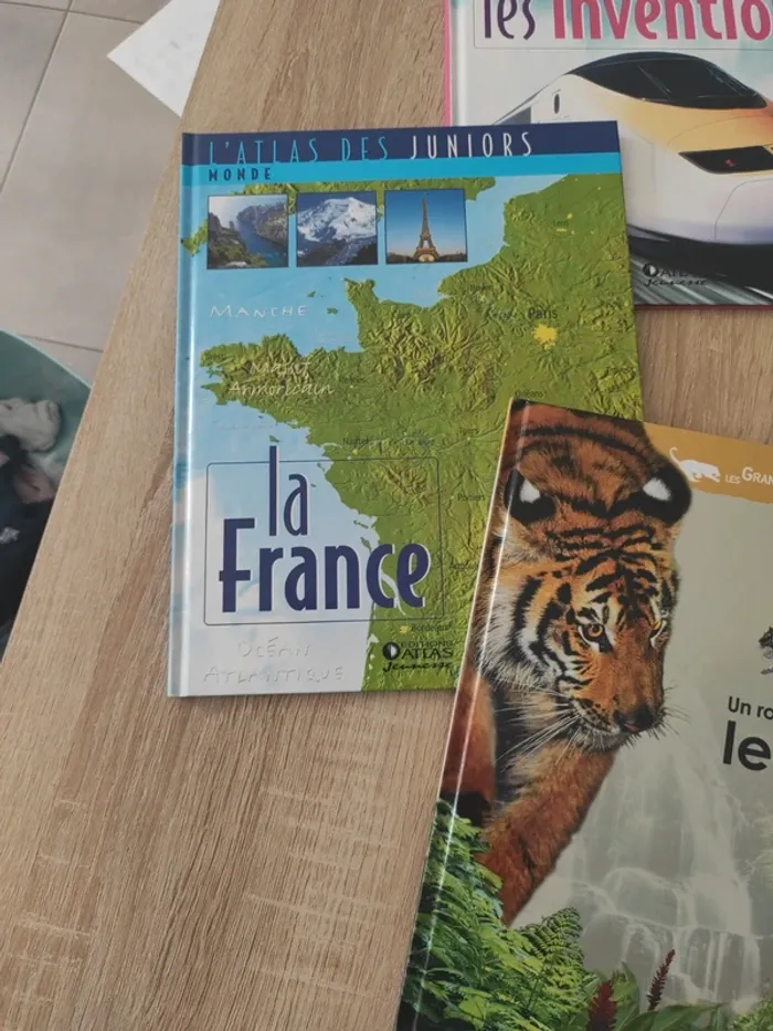 Lot livre édition atlas - photo numéro 3
