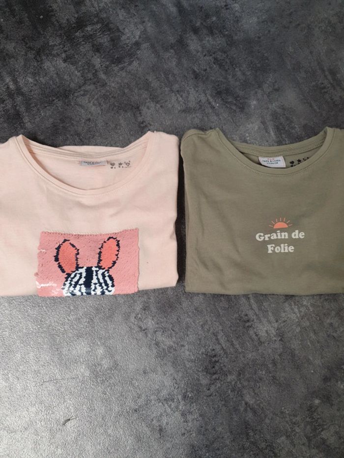 Lot 2 t-shirts fille 2 ans tape à l'œil très bon état - photo numéro 2