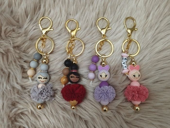 Porte clé poupee - photo numéro 2