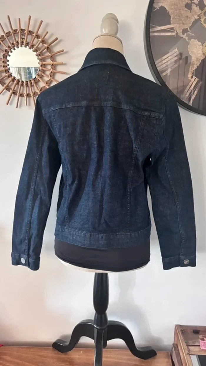 💕 veste en jean bleue marine avec galon rouge taille 40 L #claudiepierlot - photo numéro 4