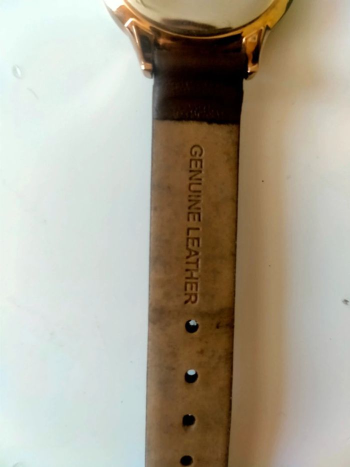 Montre femme - photo numéro 6
