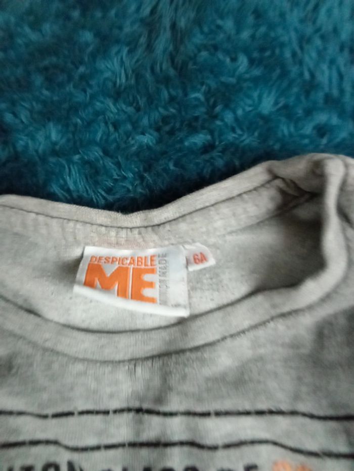 Pyjama velours 2 pièces Minions 6ans - photo numéro 3