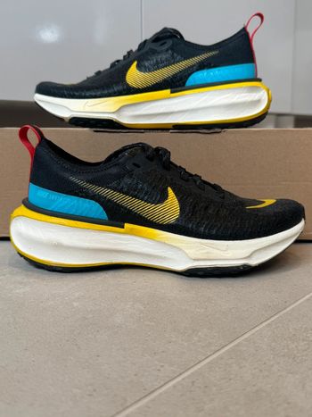 📢 À vendre : Nike ZoomX Invincible Run 3 ‘Black/Baltic Blue/Yellow’ (DR2660-002) 📢