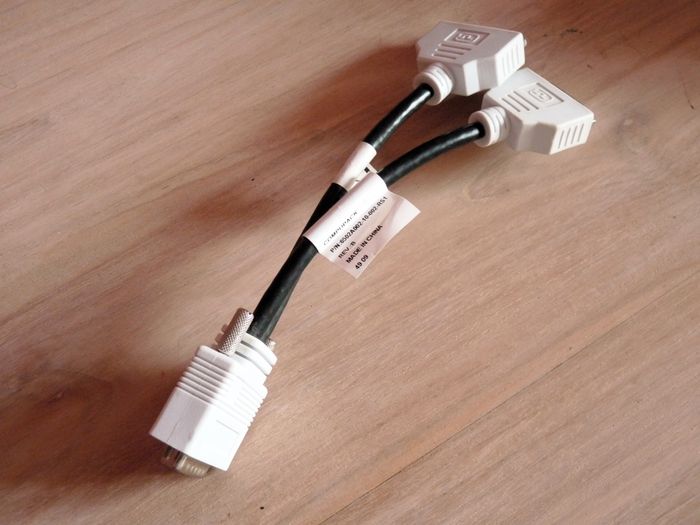 Adaptateur DMS double cable pour deux ecrans PC accessoire informatique TBE - photo numéro 3