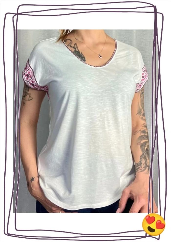 Blouse manches courtes taille M - Caroll - 50 % coton, 50 % viscose