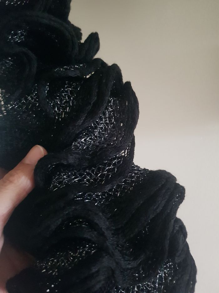 Écharpe noir et argenté - photo numéro 2