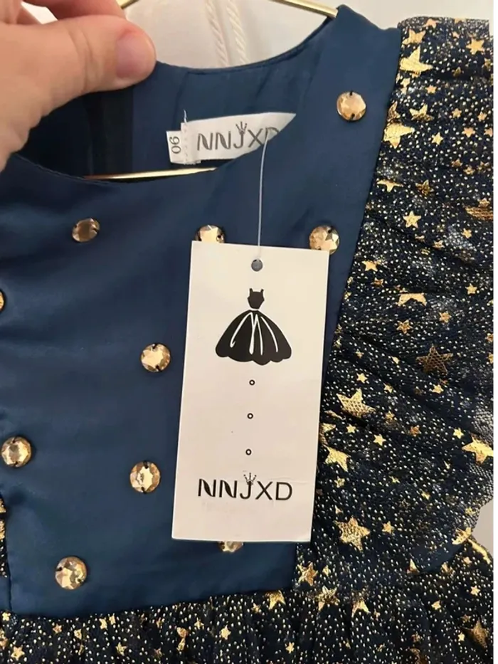 Robe de princesse taille 90 neuve - photo numéro 3