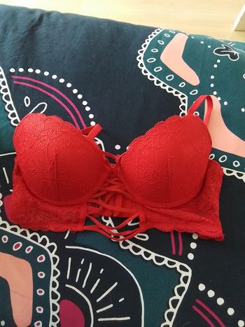 Soutien gorge rouge