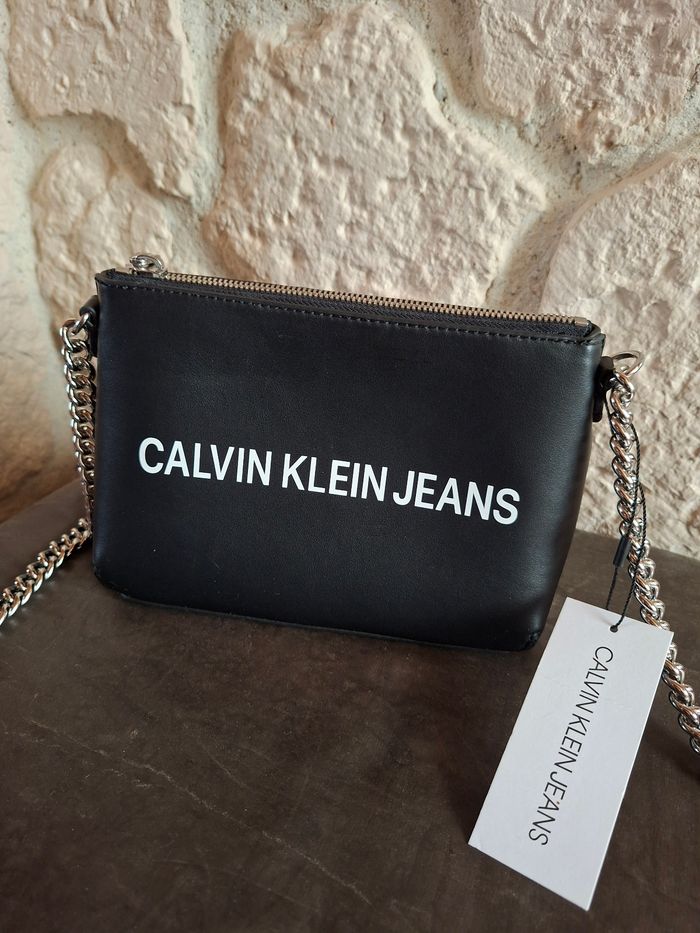 Sac Calvin klein neuf avec étiquettes 🏷