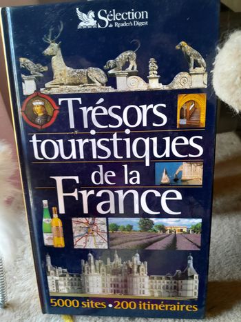 Trésors touristiques de la france..