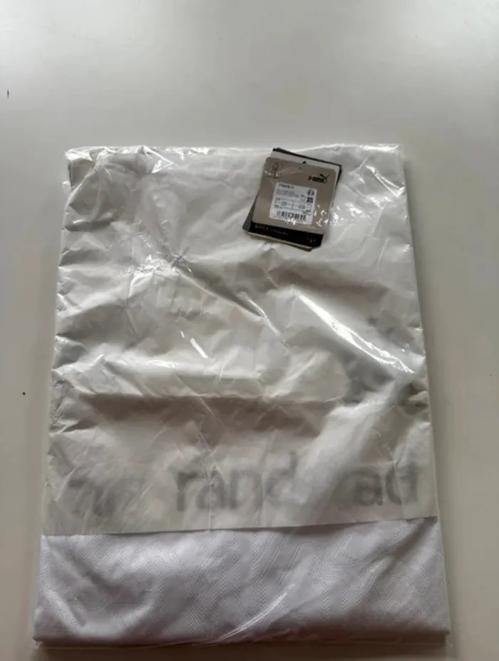 Maillot OM domicile Puma – Taille S – Neuf avec étiquettes - photo numéro 5