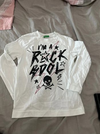 Tee shirt