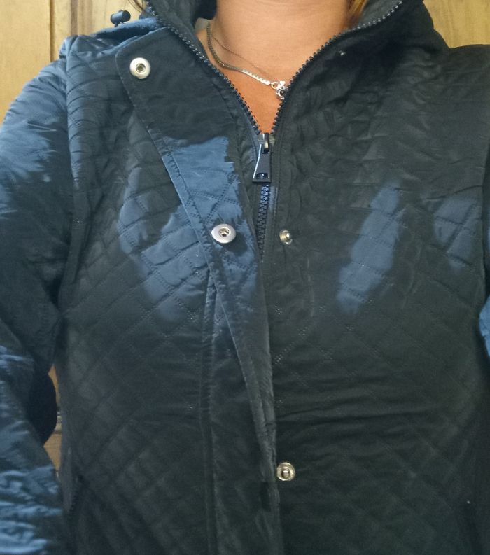 Veste Cantarana  mi saison noire avec capuche