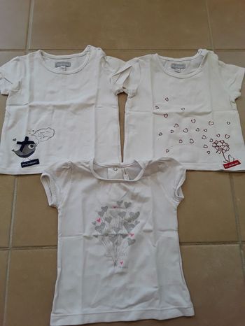 Lot 3 t-shirts MC blancs fille 18 mois TBE