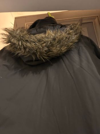 Blouson à capuche chaud 🥵 doublé matelassé Décathlon taille M état comme neuf