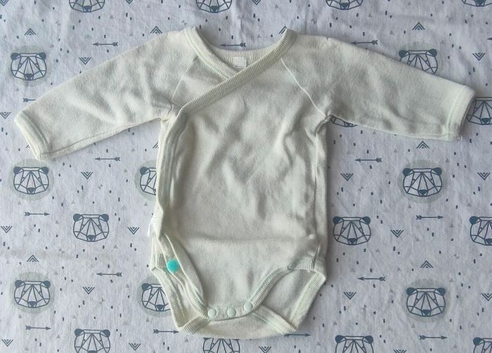 Lot de bodies ML taille 1 mois - photo numéro 13