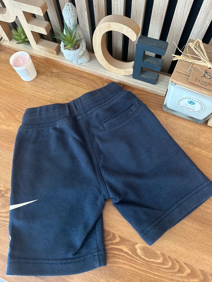Short Nike 3 ans - photo numéro 2