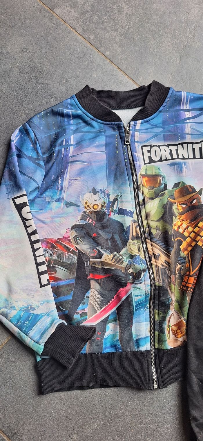 Veste x3   9 10 ans - photo numéro 4