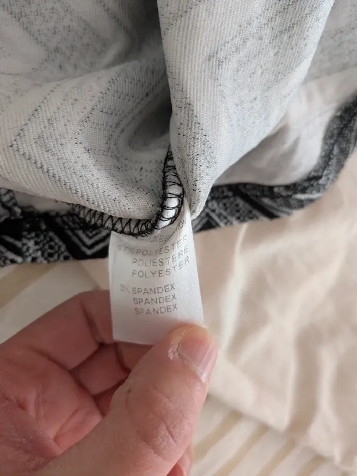 Robe tunique graphique zig-zag noir & blanc - Vegas Collection Taille S - photo numéro 4