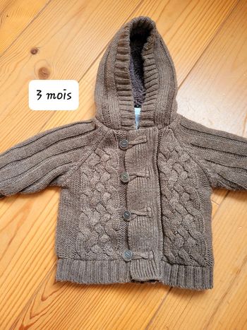 Gilet doublé polaire (3 mois)