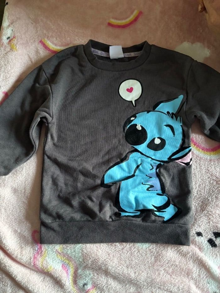 Pull stitch