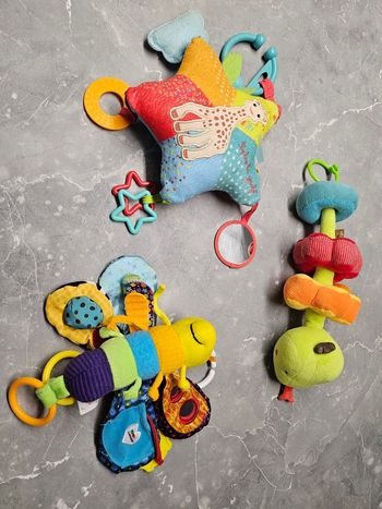 Lot jouet d'activité bébé