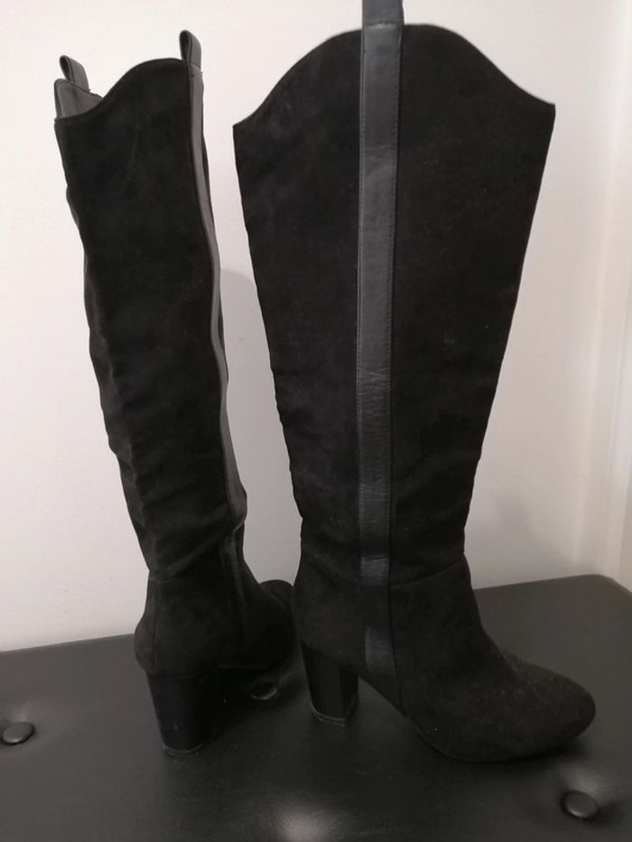 Bottes à talons 37 - photo numéro 6