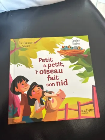 Petit à petit l’oiseau, fait son nid