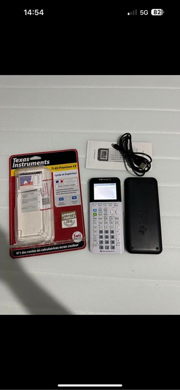 Calculatrice lycée texas instruments TI-83 premium CE