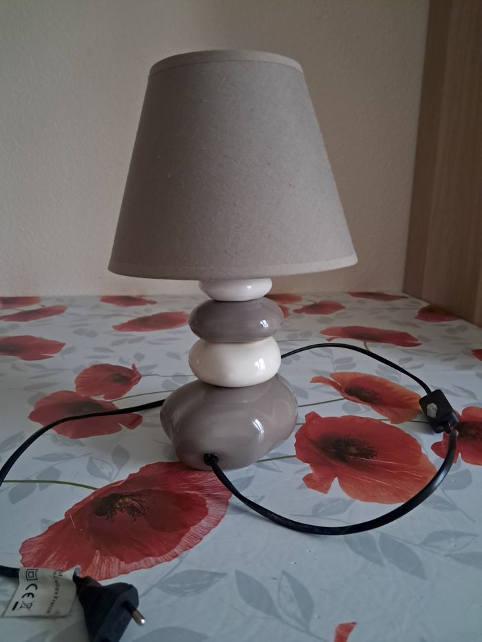 Petit lampe de chevet multicolores - photo numéro 3