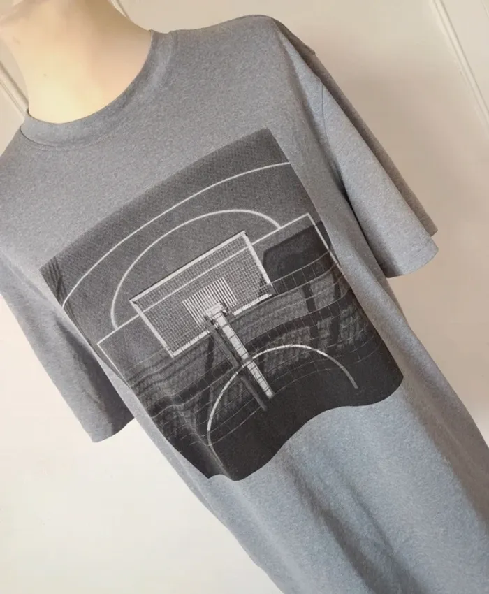 💎tee shirt de basketball 🏀 état neuf homme tarmak Decathlon gris noir sport - photo numéro 3