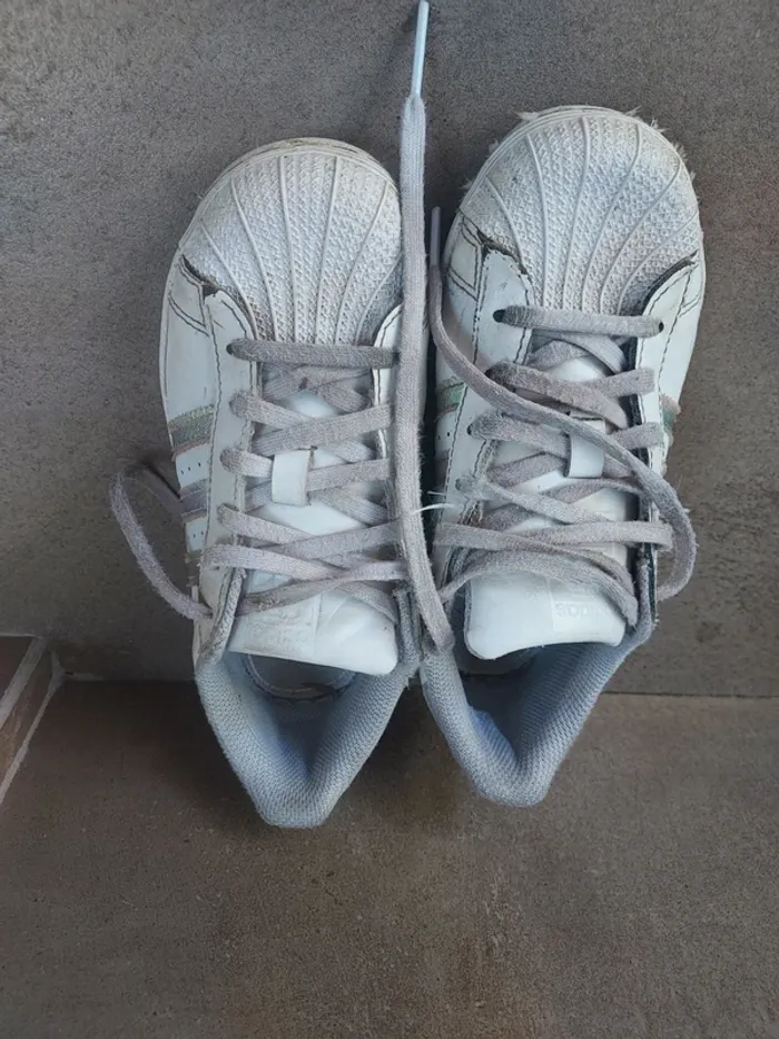 Baskets Adidas superstar - photo numéro 2