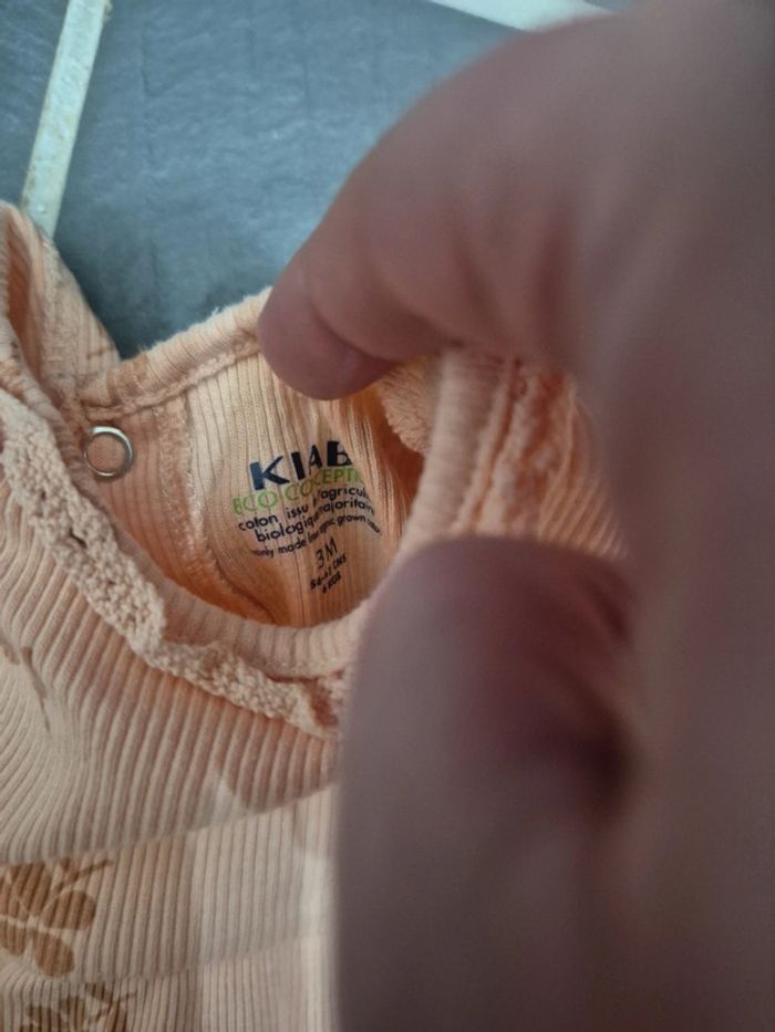 Deux robes abricot - photo numéro 4