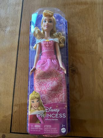 Poupée Disney princesse Aurore Neuf