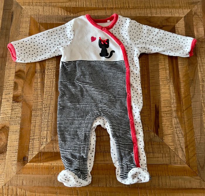 Lot pyjamas 3 mois - photo numéro 2