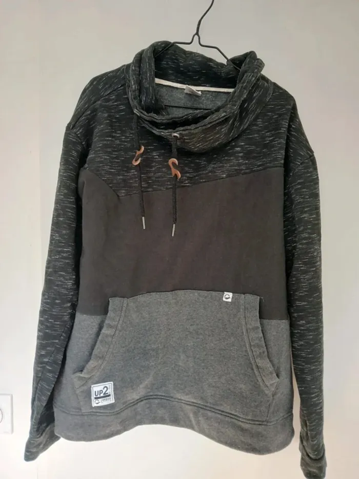 Sweat up2 L gris et noir