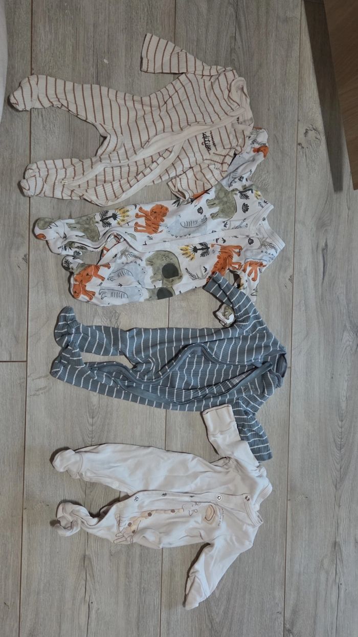 Pyjama 1 mois