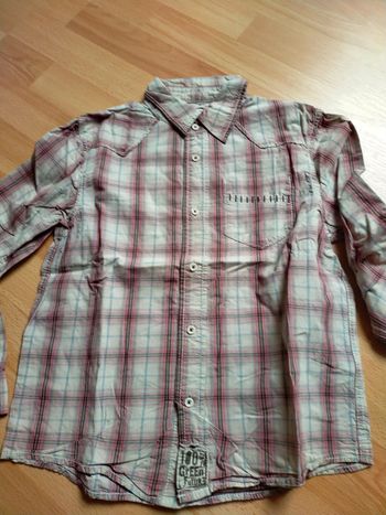 Jolie chemise à carreaux Okaïdi