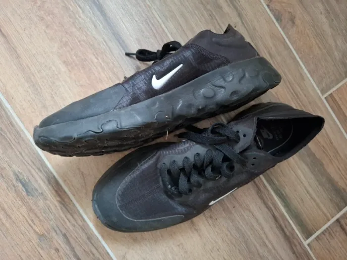 Baskets Nike Renew T41 - photo numéro 2
