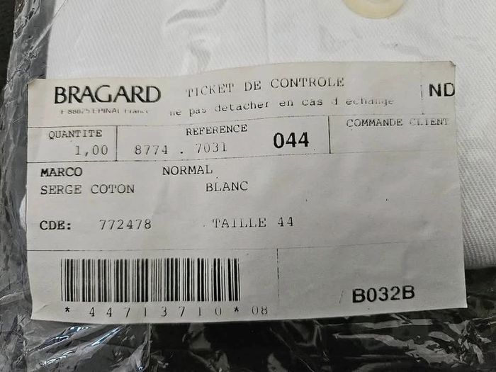 Veste de cuisinier
Bragard.
Taille : 44
Neuve - photo numéro 9