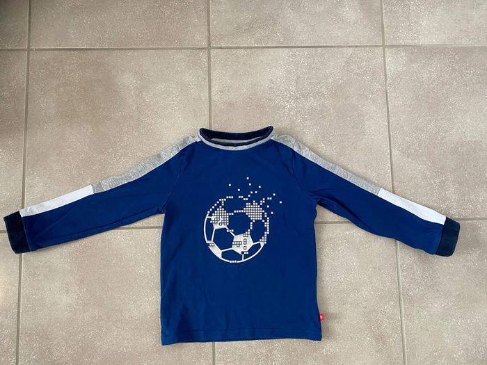 T-shirt Okaïdi taille 6 ans