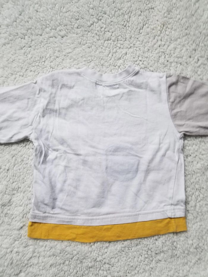 Polo taille 2 ans taché - photo numéro 3